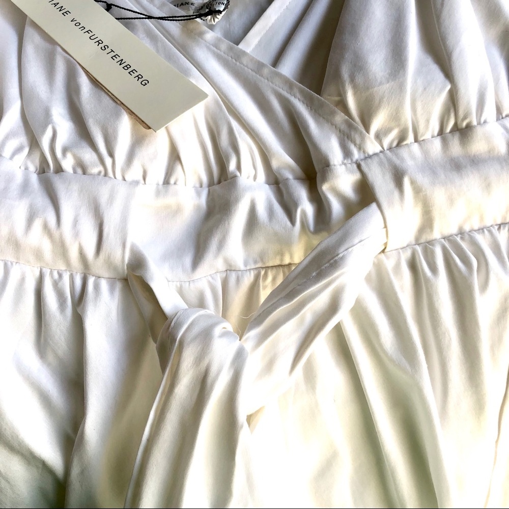 DVF iconic white cotton summer dress - Picture 8 of 8